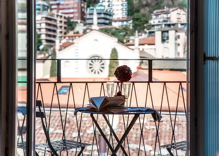 Anna's Super Cozy Flat, With A/c, High Speed Wifi, Near The And Public Transport Apartamento