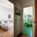 Anna's Super Cozy Flat, With A/c, High Speed Wifi, Near The And Public Transport Διαμέρισμα *